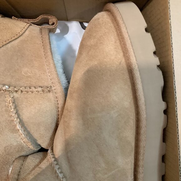 UGG Chestnut Suede Platform Boots - Picture 4 of 5